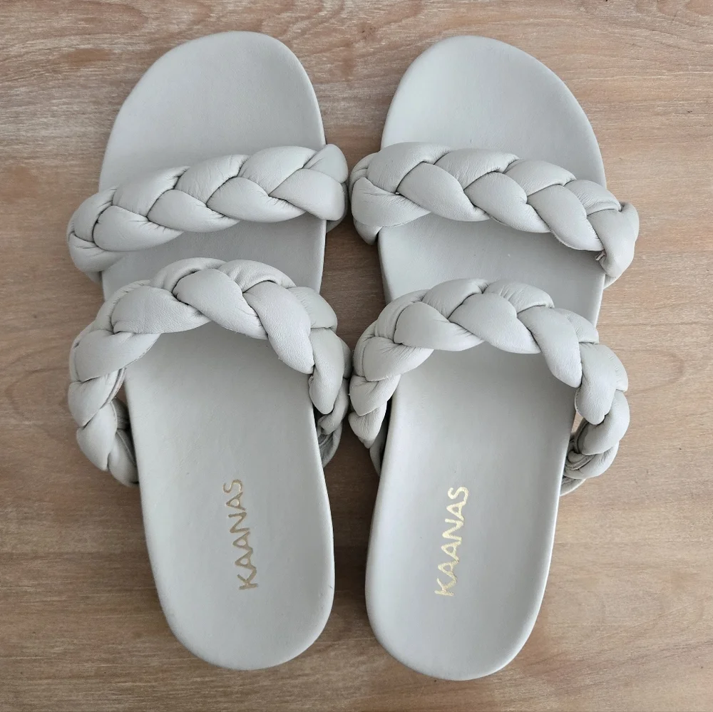 Kaanas Coco Taupe Beige Braided Leather Slide Sandal Size 9 NEW